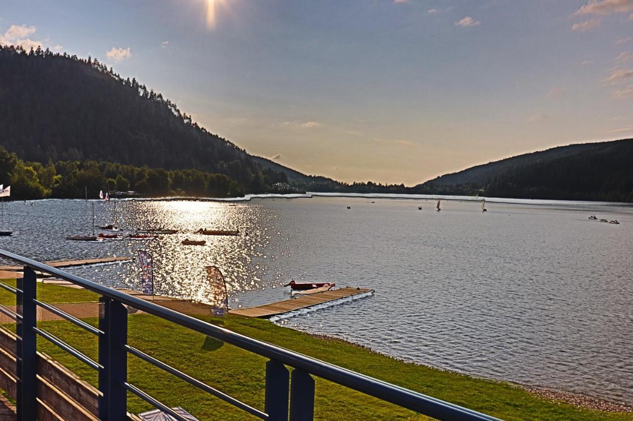 Le Batelier Du Lac Gérardmer Exteriör bild