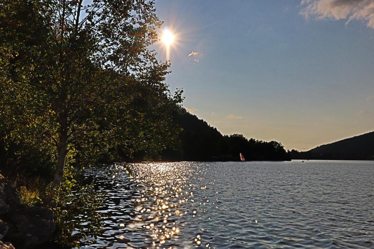 Le Batelier Du Lac Gérardmer Exteriör bild