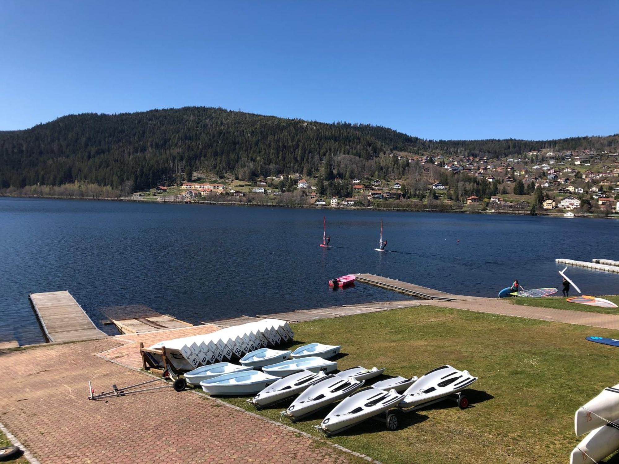 Le Batelier Du Lac Gérardmer Exteriör bild